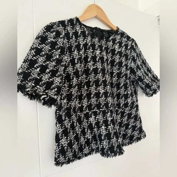 Zara Tweed Peplum Top, size medium - Picture 4 of 10